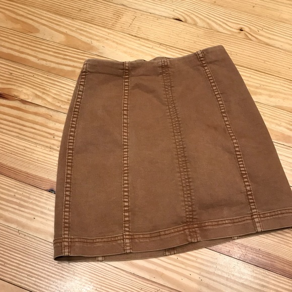 Free People Dresses & Skirts - FREE PEOPLE MINI SKIRT SZ 6